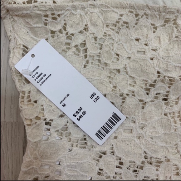 UO Lace Top - Picture 3 of 3